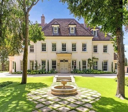 邮报：拉拉纳以1200万英镑出售其海滨豪宅，买入价仅630万镑