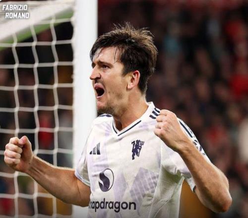 打破魔咒！曼联时隔9年再次攻陷安菲尔德，此前遭5平5负