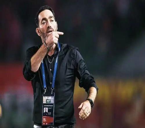 苏亚雷斯：最近亚泰状态越来越好，希望明天客战河南能够拿分