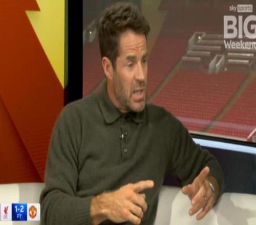 小雷：谢什科还没定论，库尼亚和姆伯莫配得上曼联球衣了