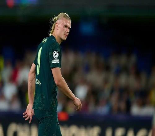 欧冠12场狂进22球，哈兰德又练成了啥“武功”