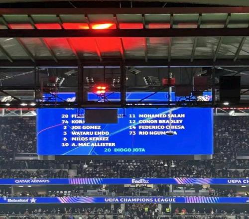 你永远不会独行，法兰克福播报利物浦大名单时带上了若塔