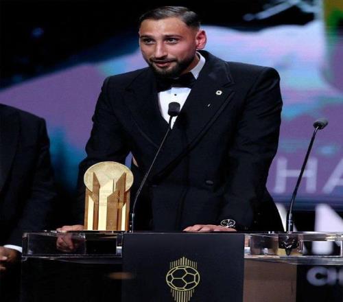 曼市双雄复苏的秘诀更换门将让曼联曼城稳定，两新人足够靠谱