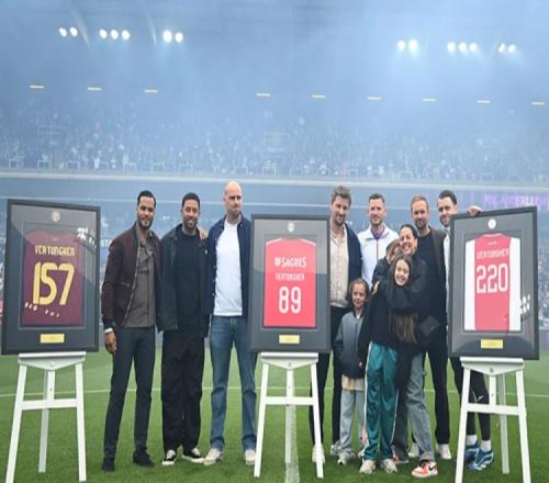 安德莱赫特为维尔通亨举办退役仪式，球员：我终于有时间去结婚了