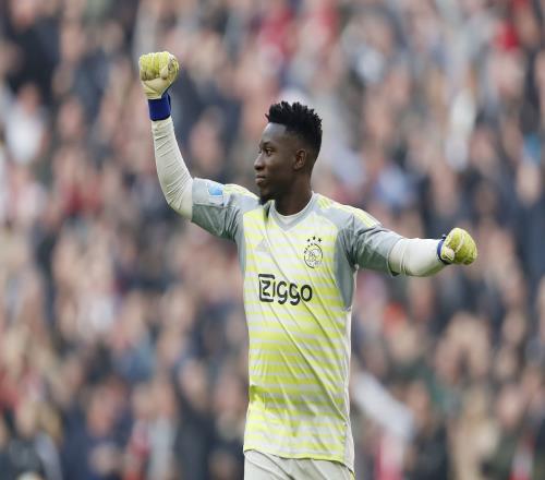 苦涩奥纳纳17年欧联输曼联，23年欧冠输曼城，25年欧联输热刺