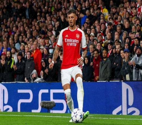 记者：本怀特、诺尔高今日回归阿森纳训练，萨卡、萨利巴缺席