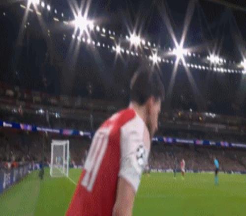 【早报】飞流直下三千尺！阿森纳领衔欧冠进球盛宴