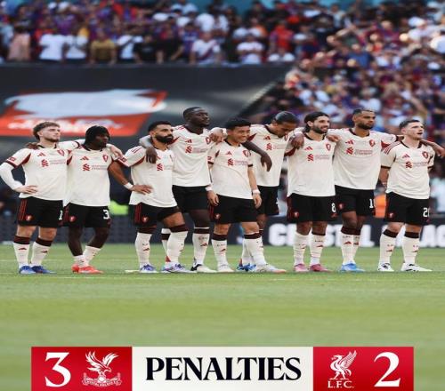 英超豪门热身赛回顾：利物浦丢社区盾曼联状态不俗曼城仅战1场