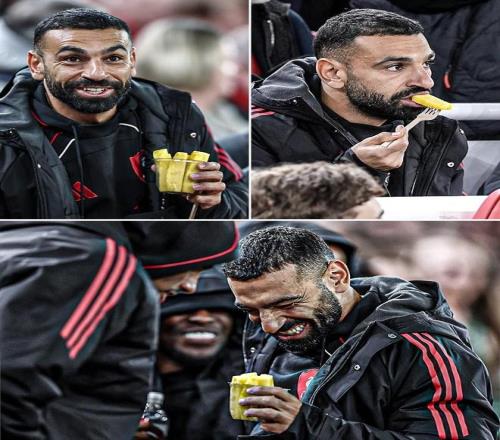 神态轻松，对水晶宫比赛未进入大名单的萨拉赫被拍到在场边吃菠萝