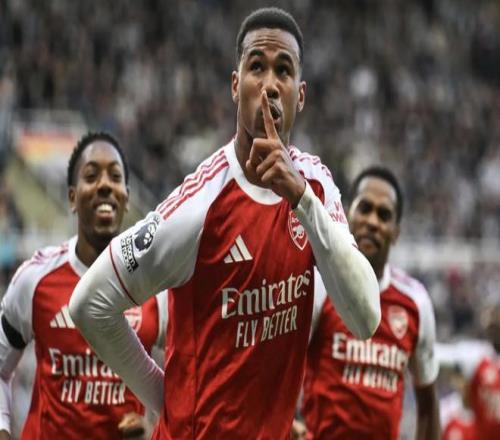 攻防俱佳，泰晤士报：加布里埃尔身上有着英式强硬中卫的影子