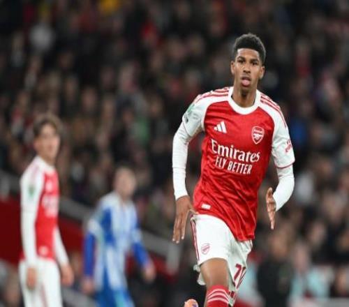 完成一线队首秀，阿森纳小将安诺斯：这是值得骄傲的时刻