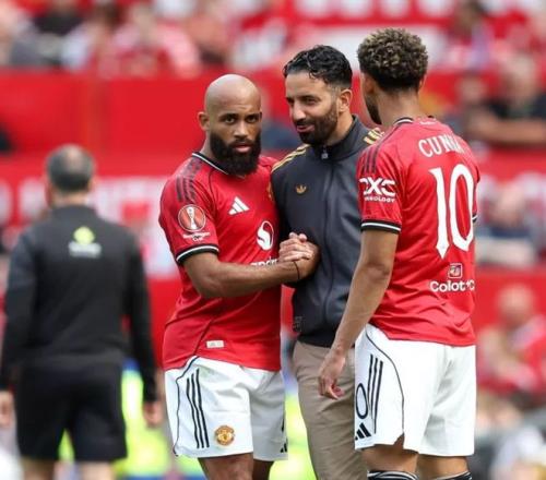 曼晚：姆伯莫将因非洲杯至少缺席2场，甚至可能无缘曼市德比