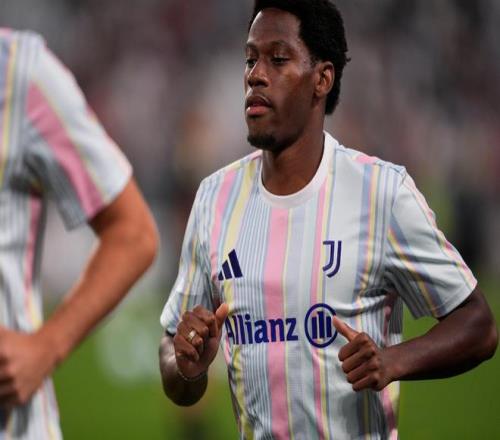 意甲首轮首发出战，乔纳森戴维迎来尤文生涯首秀