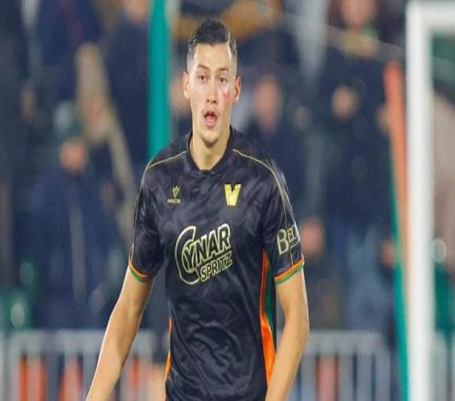 斯基拉：印尼队长伊泽斯800万+奖金转会萨索洛，年薪110万