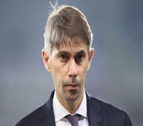 罗马总监：弗格森与多夫比克特点相似今夏曾想让佩莱格里尼离队