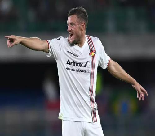 英媒：通勤距离多达80公里，瓦尔迪的住所选择引发争议