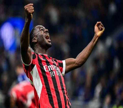 弗法纳：作为AC米兰球员，我们每年都必须以意甲冠军为目标