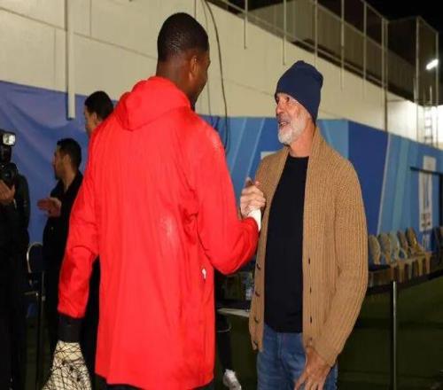 皮奥利丨会在赛后问候米兰球员们