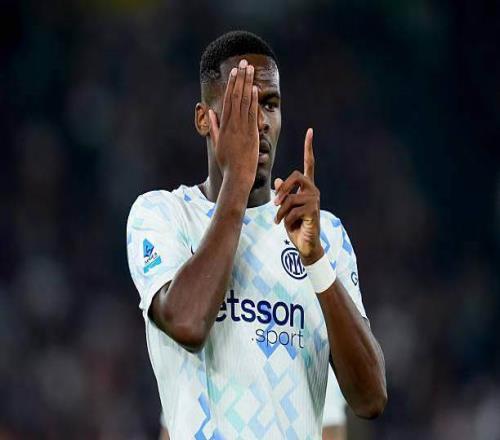 “美好”新国际！齐沃战胜师父，蓝黑登顶意甲