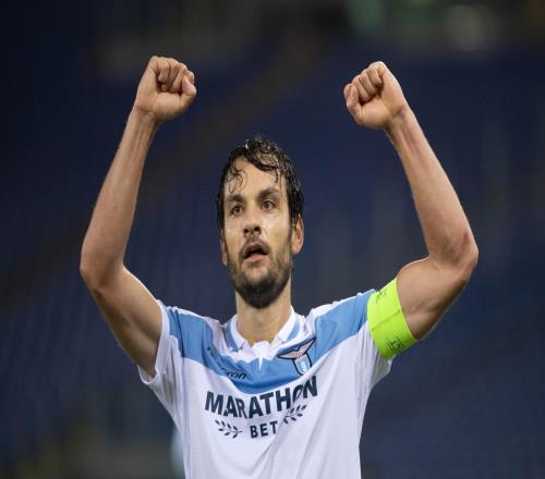 帕罗洛:事实上米兰很难意甲争冠了,但他们还能争四