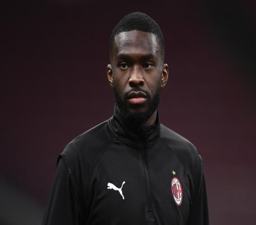 慢镜头:米兰为托莫里要价3000万欧,尤文最多出1500万欧