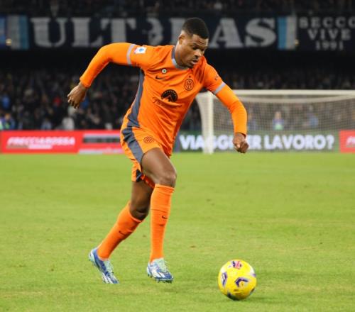 邓弗里斯：为让自己保持专注我下了功夫要证明国米是顶级俱乐部