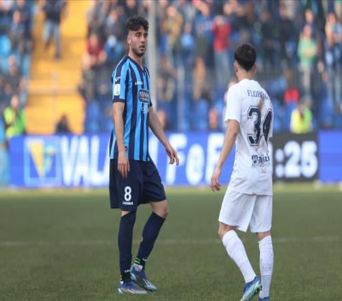 隆戈:尤文22岁中场塞尔桑蒂租借加盟雷吉亚纳,含选择性买断条款