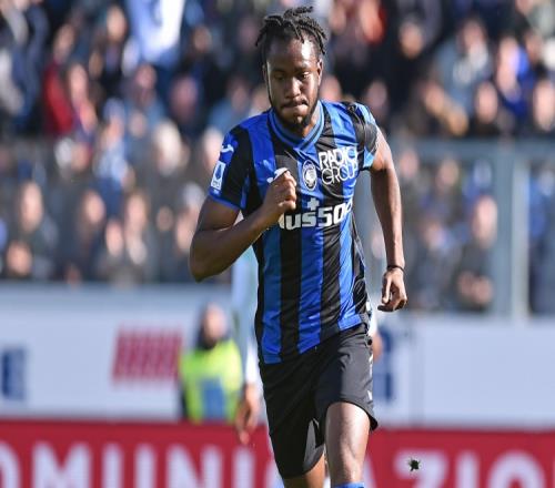 记者:巴黎对卢克曼的兴趣正在减少,他们与亚特兰大的分歧很大