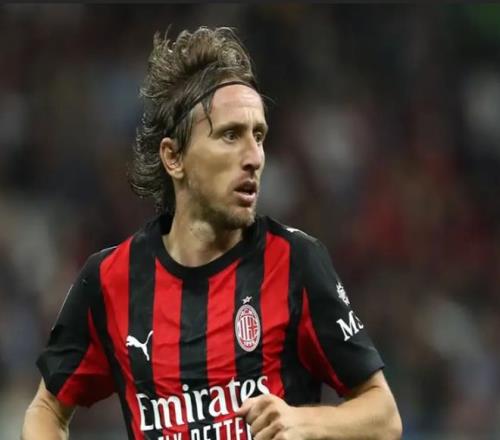 老当益壮！40岁莫德里奇连续5场意甲踢满90分钟