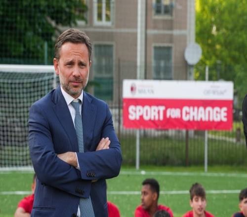 米兰CEO:迈尼昂和特奥的未来不需要担心 我们引援不取决于国籍