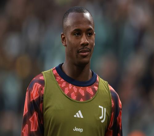 都体:罗马和波尔图有意尤文中卫贾洛,阿贾克斯仍在求购鲁加尼