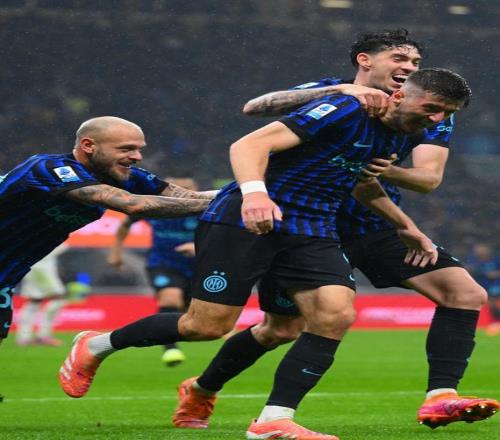 国米30轻取紫百合！恰20怒射破荒新人发力，齐沃的确“有一套”