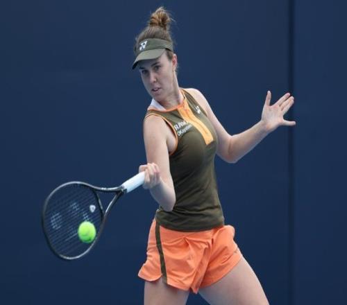 诺斯科娃社媒晒出《孙子兵法》，今晚七点她将对阵郑钦文