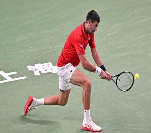 德约科维奇57穆纳尔丢掉第二盘，双方大比分11战平