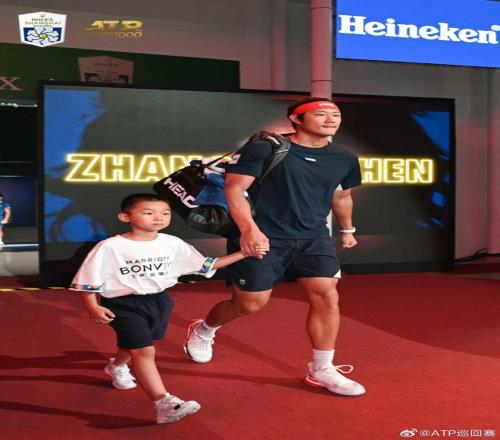 张之臻亮相上海大师赛，决胜盘不敌巴埃斯无缘次轮