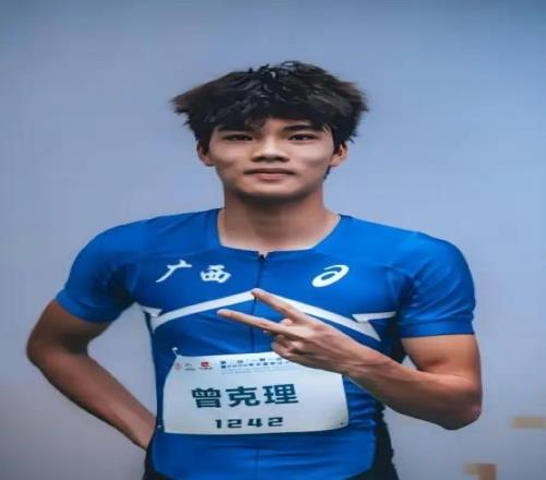 东亚U20田径锦标赛：中国选手曾克理10秒28获得男子百米冠军