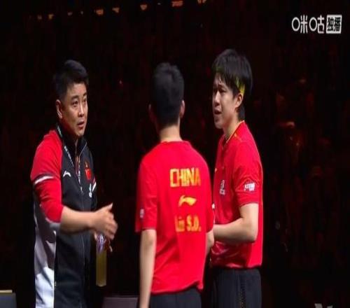 王楚钦林诗栋30战胜瑞典组合法尔克卡尔森晋级男双八强