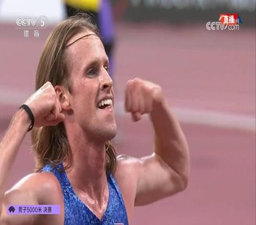 世锦赛男子5000米：科尔霍克12分58秒30夺冠，英格布里格森第10