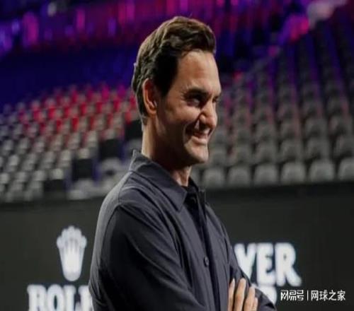 费德勒时隔三年重返赛场！亮相上海让球迷大饱眼福