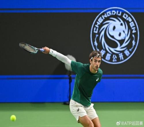 ATP250成都赛：穆塞蒂12不敌资格赛选手，连续两年获亚军