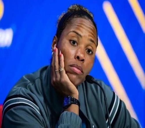 美选手来中国打球，疯狂吐槽中餐“有毒长疮”被喷后光速滑跪...早干啥去了