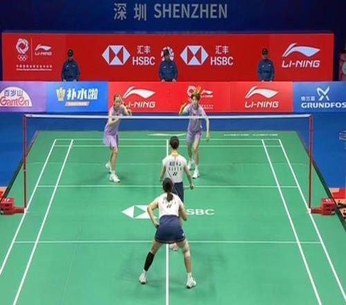 贾一凡张殊贤获得中国羽毛球大师赛女双冠军