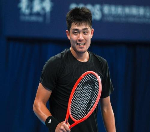 吴易昺回应从软蛋饼到杭州猛男：真男人就是要能硬能软