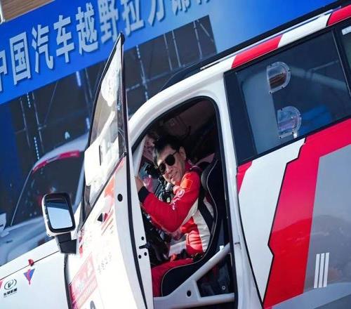 魏建军完赛的背后：长城汽车的三重破局与前瞻布局