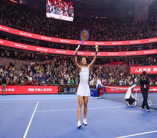 国家网球中心入园人数超4.5万人次，创下赛事历史新高