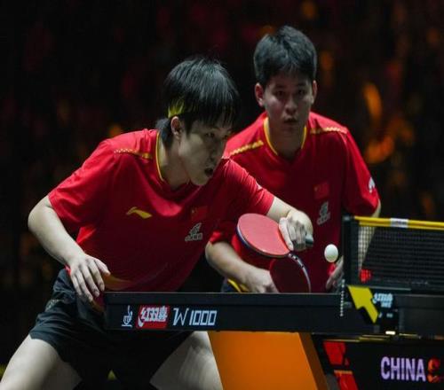 王楚钦林诗栋获WTT中国大满贯赛男双冠军