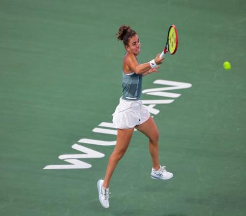 保利尼仅丢三局横扫斯瓦泰克，晋级武网女单四强