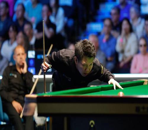 斯诺克英格兰赛:周跃龙42晋级,特鲁姆普34出局 斯诺克英格兰赛:周跃龙42晋级,特鲁姆普34出局