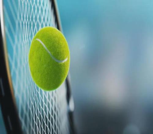 把秀场搬到中网：优雅地重构生活