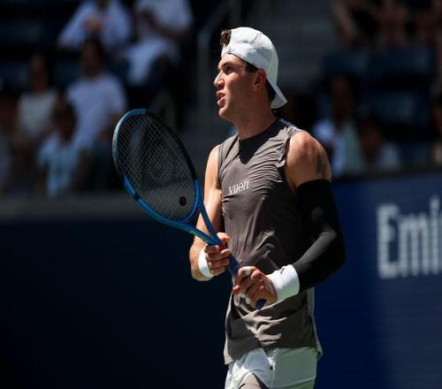 手臂伤势加重无法坚持，德雷珀宣布退出本届美网